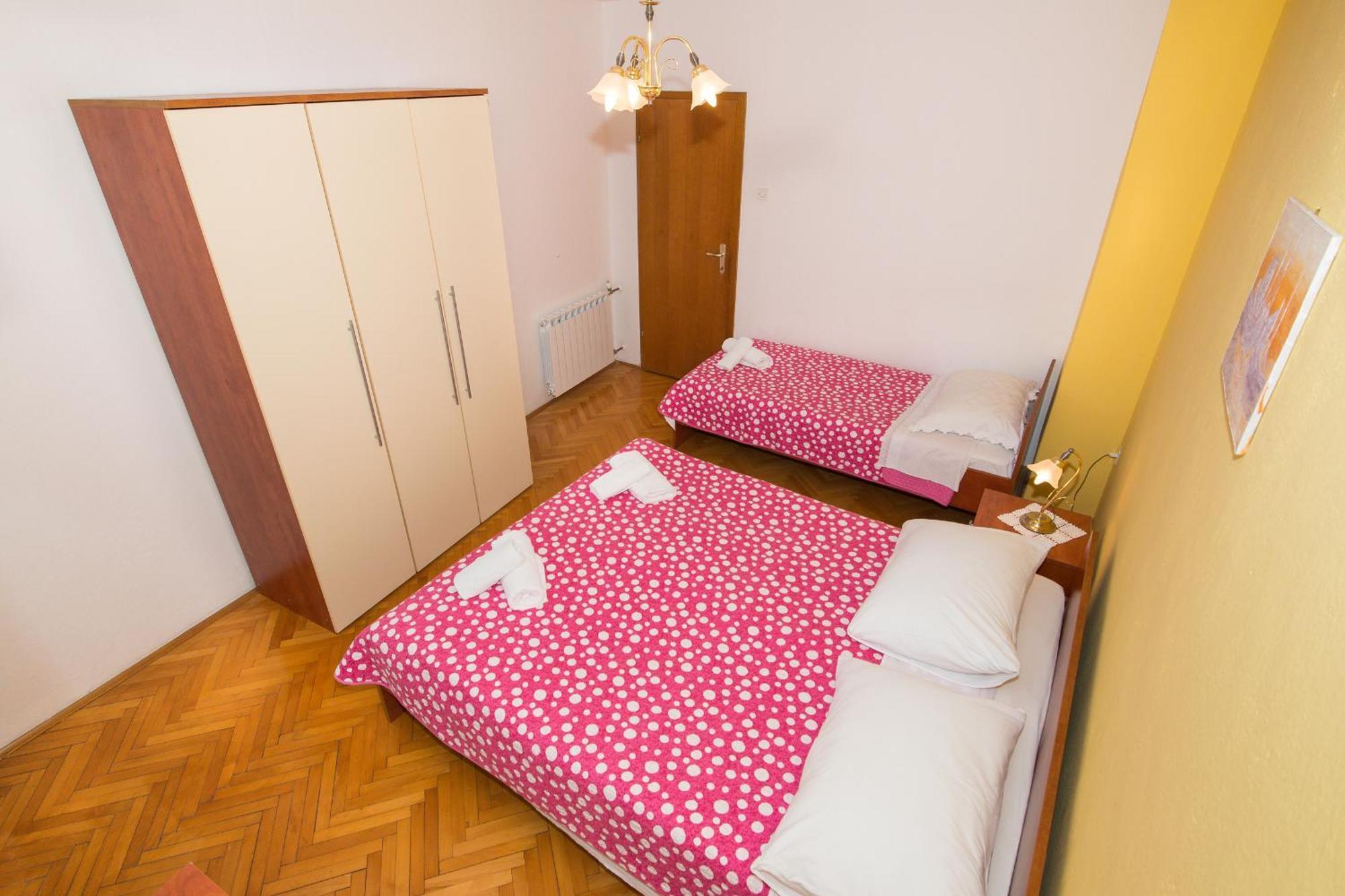Apartments Marieta Makarská Pokoj fotografie