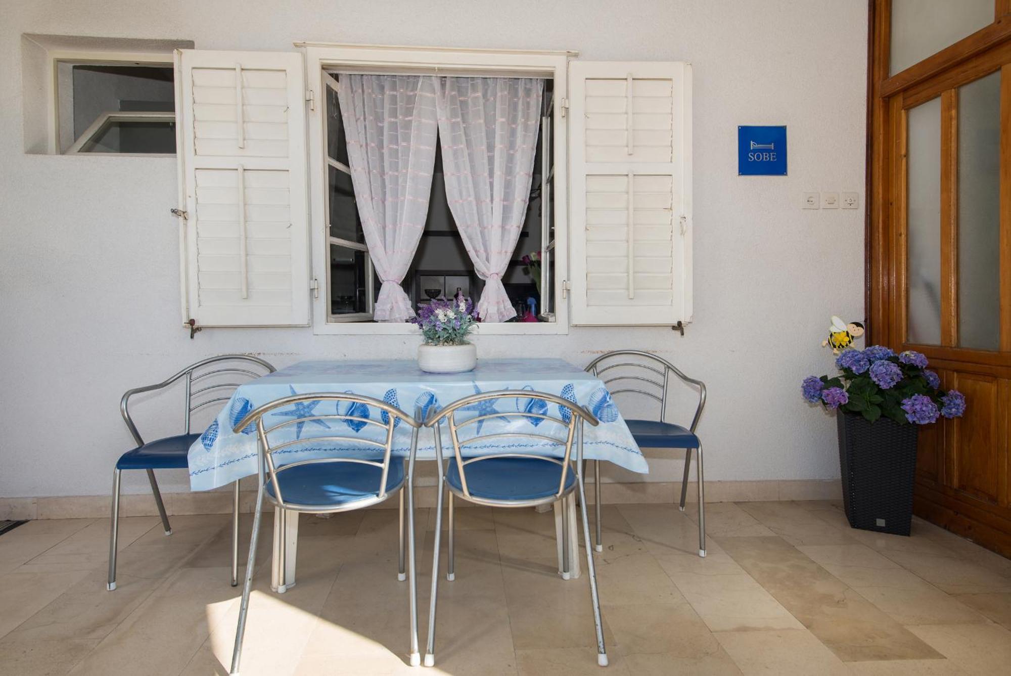 Apartments Marieta Makarská Pokoj fotografie