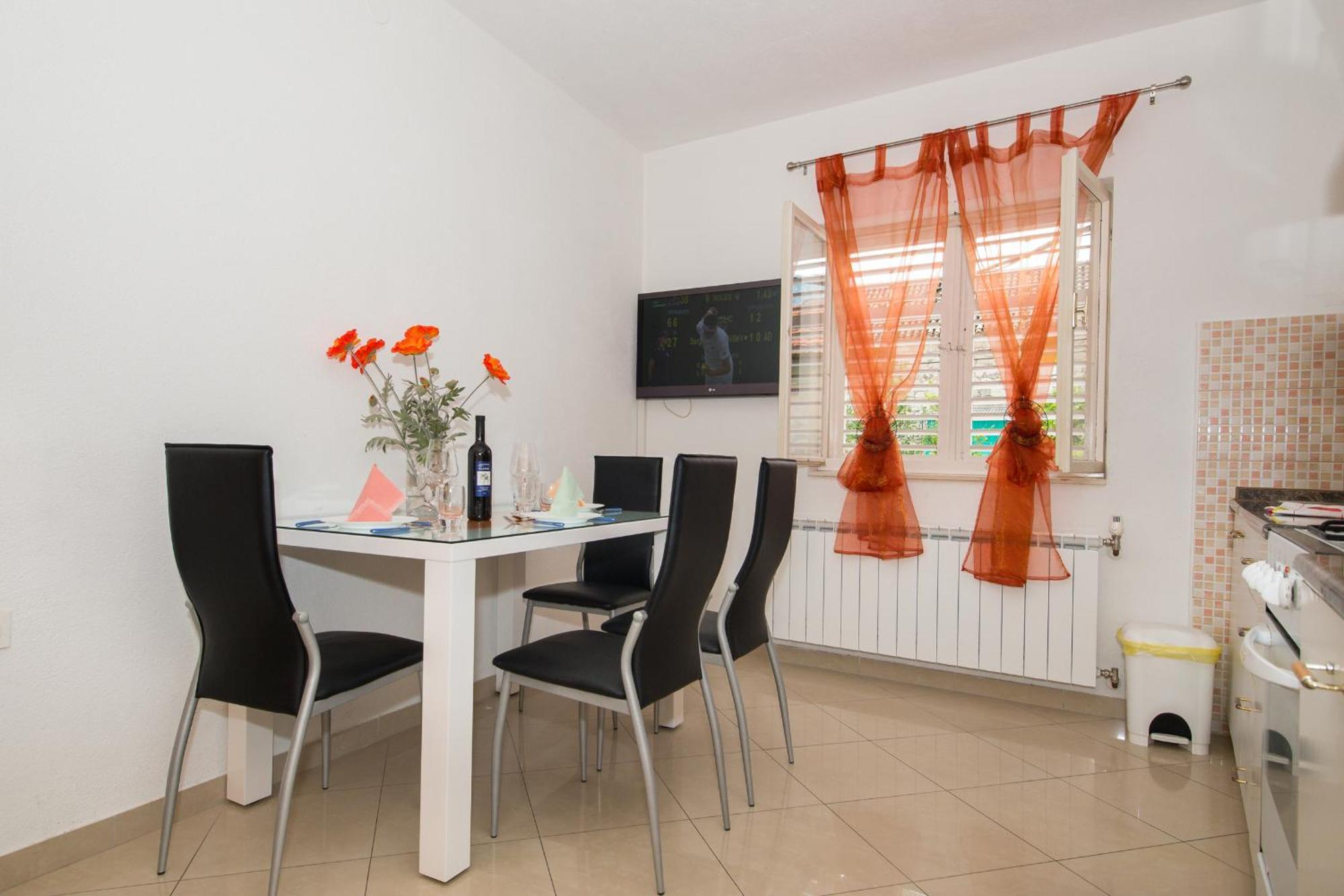 Apartments Marieta Makarská Pokoj fotografie